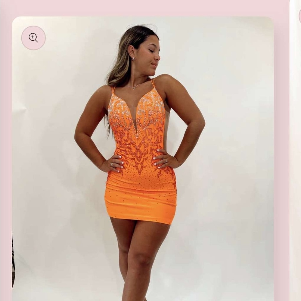 BRIGHT ORANGE SIZE 4 AMARRA HOMECOMING DRESS